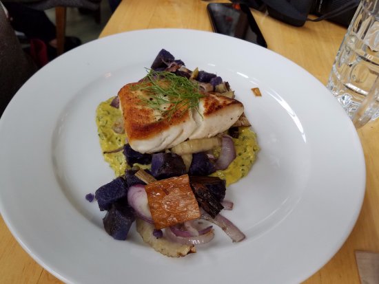 Jack Sprat signature dishes Pistachio Encrusted Alaskan Halibut, Kale Yeah Caesar Salad, and Bibimbop.